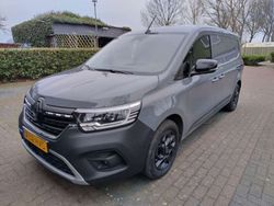 Grijs Gebruikt 2024 Renault Kangoo MPV | € 29.950