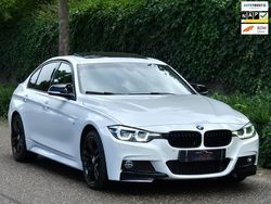 Wit Gebruikt 2018 BMW 320 Executive Sedan | € 23.895 (Eerlijke prijs)