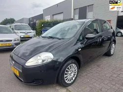 Zwart Gebruikt 2009 Fiat Punto Evo Active Hatchback | € 2.500 (Goede deal)