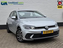 Grijs Gebruikt 2023 VW Polo Life Hatchback | € 17.999 (Goede deal)