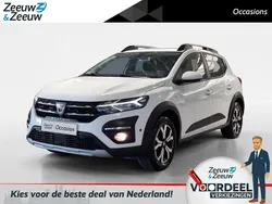 Ijswit 369 Gebruikt 2022 Dacia Sandero Comfort Hatchback | € 18.740 (Eerlijke prijs)