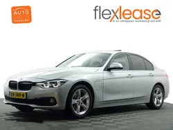 Grijs Gebruikt 2016 BMW 330e M Sport Sedan | € 19.900