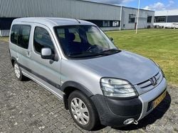 Grijs Gebruikt 2003 Peugeot Partner MPV | € 1.499 (Goede deal)