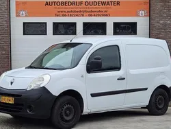 Wit Gebruikt 2011 Renault Kangoo Komfort MPV | € 2.995 (Eerlijke prijs)