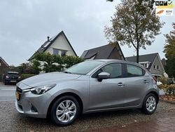 Grijs Gebruikt 2016 Mazda 2 Hatchback | € 12.980 (Eerlijke prijs)