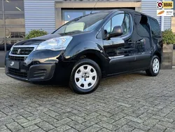 Zwart Gebruikt 2017 Peugeot Partner Tepee Active MPV | € 11.900 (Iets duurder)
