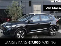 Zwart Nieuw 2025 MG ZS Luxury Sedan | € 31.400 (Duur)