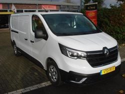 Wit Gebruikt 2023 Renault Trafic Van | € 21.900 (Super prijs)