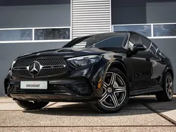 Zwart Gebruikt 2023 Mercedes GLC300 AMG line Coupé | € 77.890