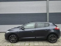 Grijs Gebruikt 2013 Renault Mégane III Bose Edition Hatchback | € 5.950 (Eerlijke prijs)