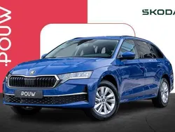 Blauw Nieuw 2024 Skoda Octavia Selection Stationwagen | € 37.950 (Eerlijke prijs)