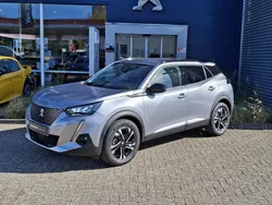 Grijs Gebruikt 2022 Peugeot e-2008 Allure SUV | € 19.740 (Goede deal)