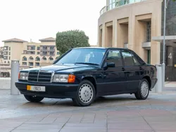 Blauw Gebruikt 1988 Mercedes 190 Sedan | € 6.600