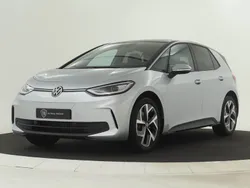 Grijs Gebruikt 2023 VW ID.3 Pro Hatchback | € 30.735 (Eerlijke prijs)