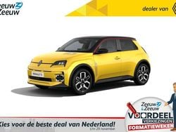 Twotwone joune pop! Nieuw 2025 Renault R5 Urban Hatchback | € 29.915