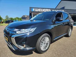 Zwart Gebruikt 2019 Mitsubishi Outlander P-HEV Intense SUV | € 22.900 (Goede deal)