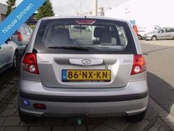 Grijs Gebruikt 2004 Hyundai Getz GLS Hatchback | € 1.999 (Duur)