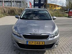 Grijs Gebruikt 2016 Peugeot 308 Style MPV | € 5.950 (Super prijs)