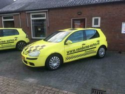 Geel Gebruikt 2004 VW Golf IV Comfortline Hatchback | € 3.499