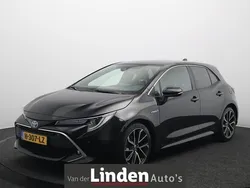 Zwart Gebruikt 2020 Toyota Corolla Executive Hatchback | € 21.950 (Eerlijke prijs)