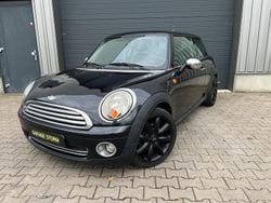 Zwart Gebruikt 2008 Mini ONE Pepper Hatchback | € 3.995 (Eerlijke prijs)