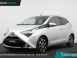 Grijs Gebruikt 2022 Toyota Aygo X-play Hatchback | € 13.400 (Super prijs)