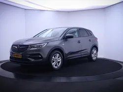 Grijs Gebruikt 2019 Opel Grandland X Business SUV | € 8.250
