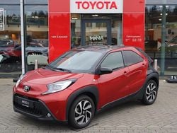 Rood Gebruikt 2024 Toyota Aygo X Envy SUV | € 18.900