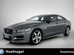 Grijs Gebruikt 2019 Jaguar XE R-Sport Sedan | € 23.900 (Iets duurder)