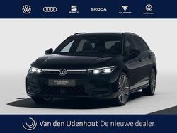 Zwart Nieuw 2025 VW Passat R-line Edition Stationwagen | € 56.739 (Goede deal)