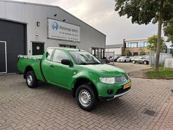 Groen Gebruikt 2011 Mitsubishi L200 Pickup | € 6.299