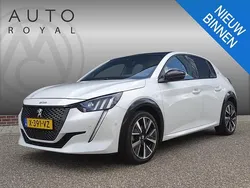 Wit Gebruikt 2021 Peugeot 208 GT Hatchback | € 15.995 (Goede deal)