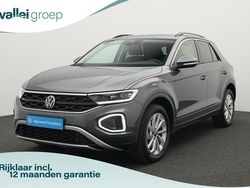 Grijs Gebruikt 2024 VW T-Roc Edition SUV | € 31.900 (Eerlijke prijs)