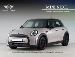 Grijs Gebruikt 2023 Mini Cooper Hatchback | € 27.750 (Eerlijke prijs)
