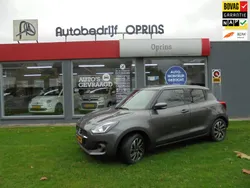 Grijs, metallic lak Gebruikt 2023 Suzuki Swift Style Hatchback | € 19.249 (Eerlijke prijs)