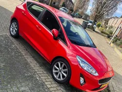 Rood Gebruikt 2018 Ford Fiesta Trend Hatchback | € 9.000 (Eerlijke prijs)