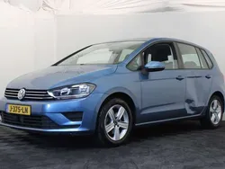 Blauw, metallic lak Gebruikt 2014 VW Golf Sportsvan Highline MPV | € 8.999 (Super prijs)