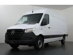 Wit Nieuw 2025 Mercedes E-Sprinter Van | € 58.995 (Super prijs)