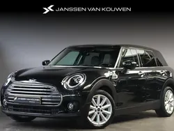 Zwart Gebruikt 2023 Mini Cooper Clubman Classic Stationwagen | € 27.885 (Eerlijke prijs)
