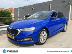 Blauw Gebruikt 2021 Skoda Octavia Style Stationwagen | € 22.945 (Eerlijke prijs)