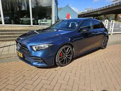 Blauw, metallic lak Gebruikt 2021 Mercedes A35 AMG Premium Plus Hatchback | € 54.500 (Iets duurder)