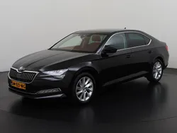 Zwart Gebruikt 2019 Skoda Superb Style Hatchback | € 23.495 (Super prijs)