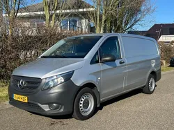Grijs Gebruikt 2018 Mercedes Vito MPV | € 15.450 (Eerlijke prijs)