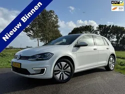 Wit Gebruikt 2020 VW e-Golf Hatchback | € 11.865 (Eerlijke prijs)