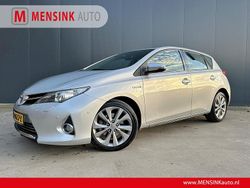 Grijs Gebruikt 2014 Toyota Auris Hybrid Executive Hatchback | € 8.950 (Goede deal)