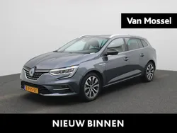 Titaniumgrijs kpn Gebruikt 2024 Renault Mégane GrandTour Techno Stationwagen | € 26.940 (Eerlijke prijs)