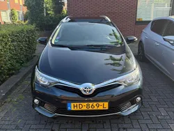 Grijs Gebruikt 2015 Toyota Auris Hybrid Stationwagen | € 9.650 (Eerlijke prijs)