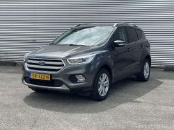 Grijs Gebruikt 2018 Ford Kuga Trend SUV | € 13.750 (Eerlijke prijs)