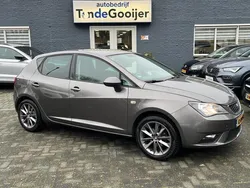 Grijs Gebruikt 2015 Seat Ibiza I-Tech Hatchback | € 10.900 (Duur)