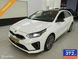 Wit Gebruikt 2020 Kia ProCeed Hatchback | € 22.499 (Iets duurder)